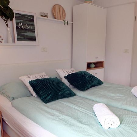 Cool & Romantic Studio In Portoroz Jb3 Екстер'єр фото