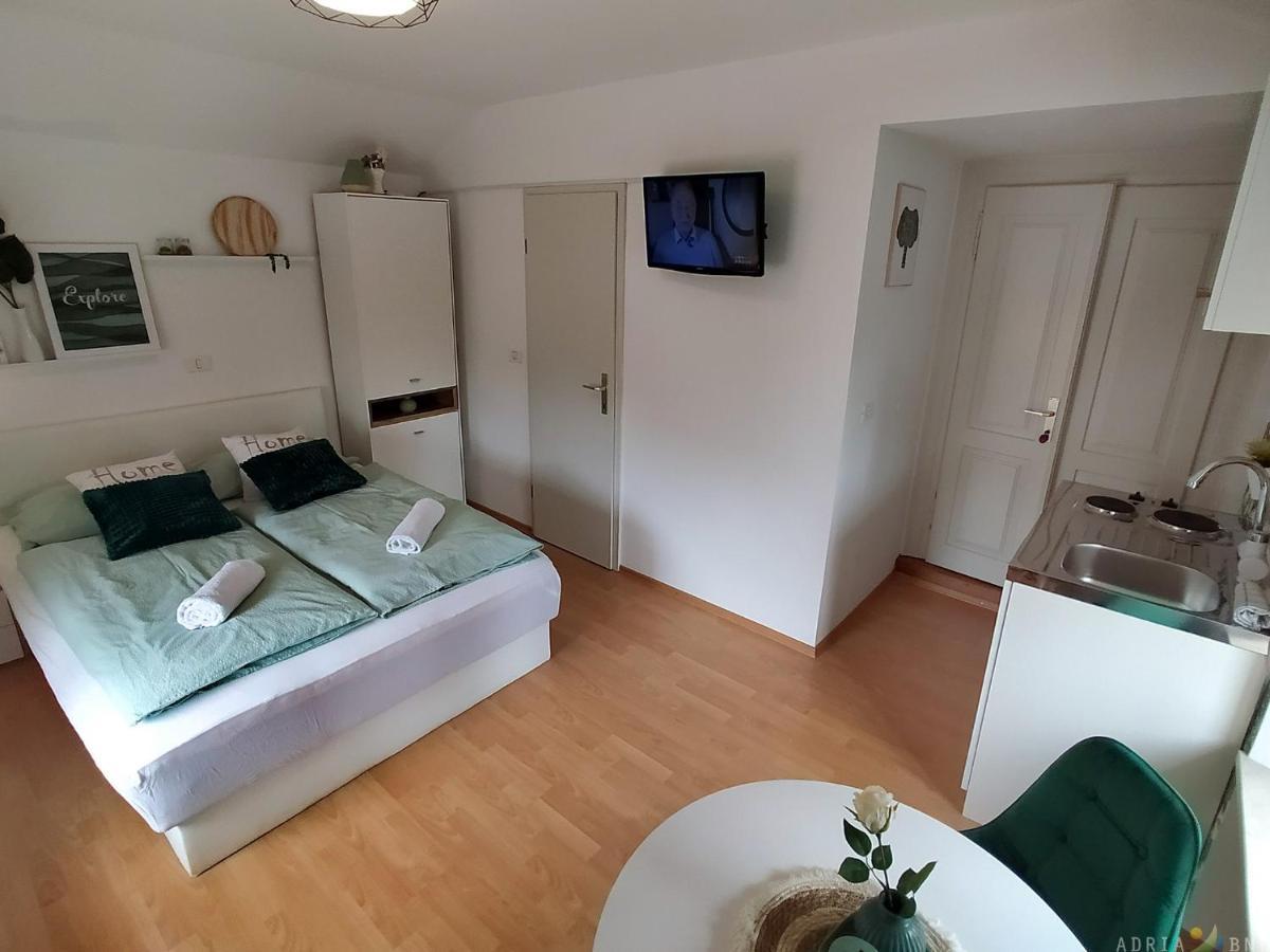 Cool & Romantic Studio In Portoroz Jb3 Екстер'єр фото