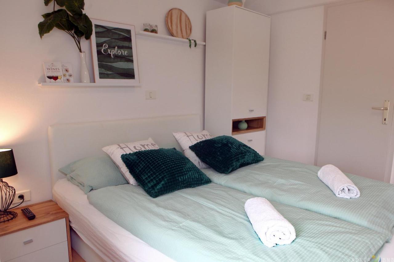 Cool & Romantic Studio In Portoroz Jb3 Екстер'єр фото